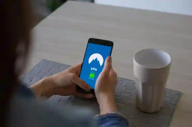 아이폰에서 VPN 설정하는 법과 유료 무료 VPN의 차이점 알아보기