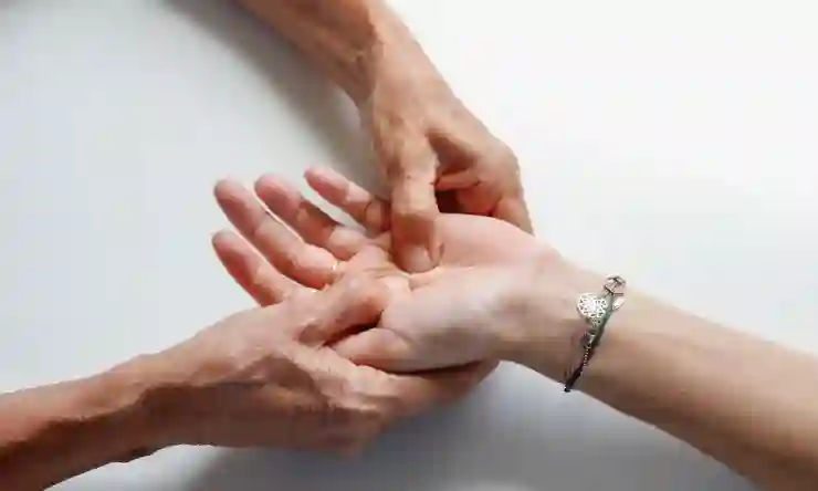 마사지건 하이드라건 목어깨 진동안마기 추천하는 이유
