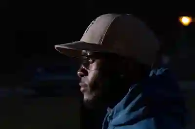 아이폰 화면 밝기 자동 어두워짐 조절 알아봄